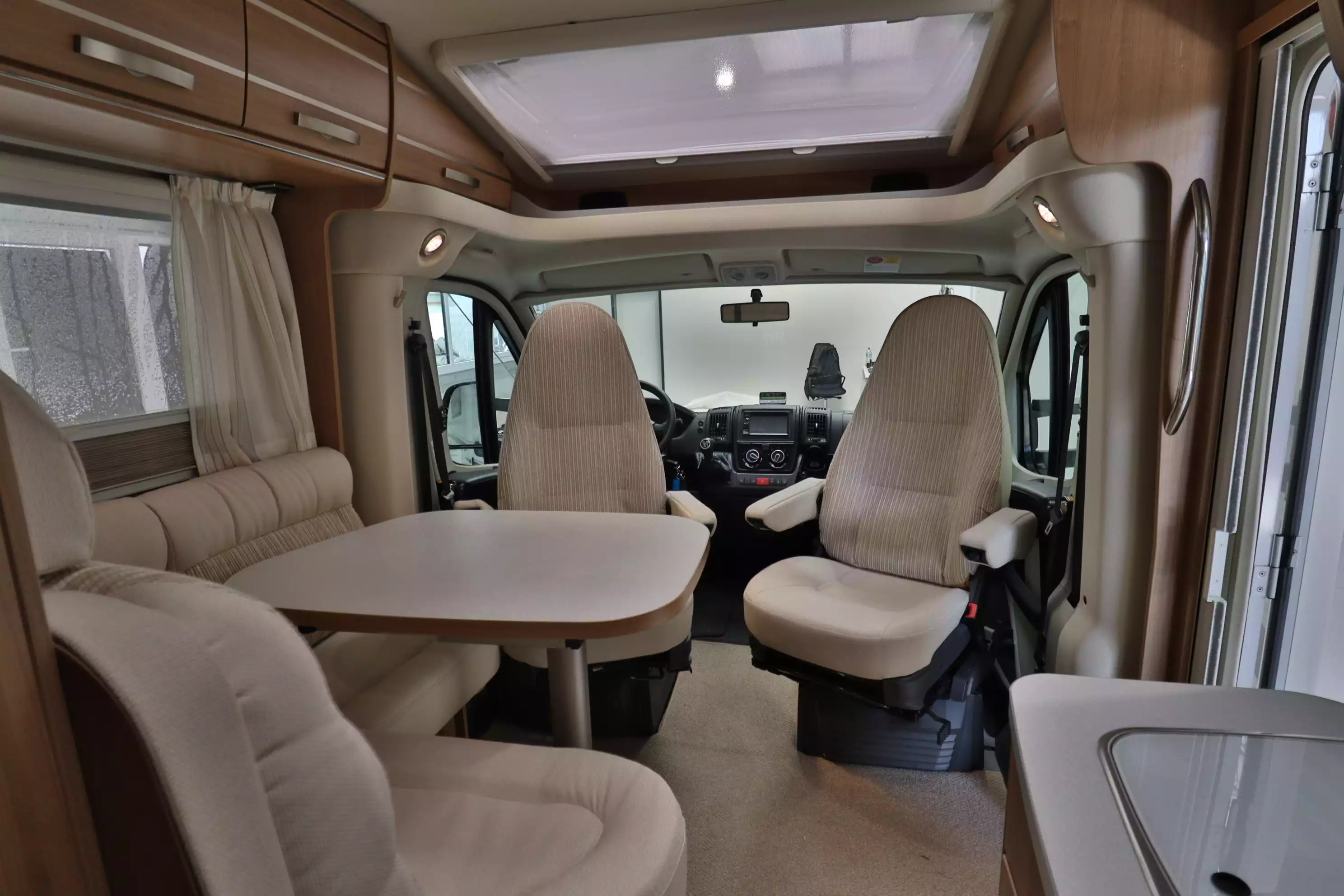 HYMER-ERIBA EXSIS-T 588